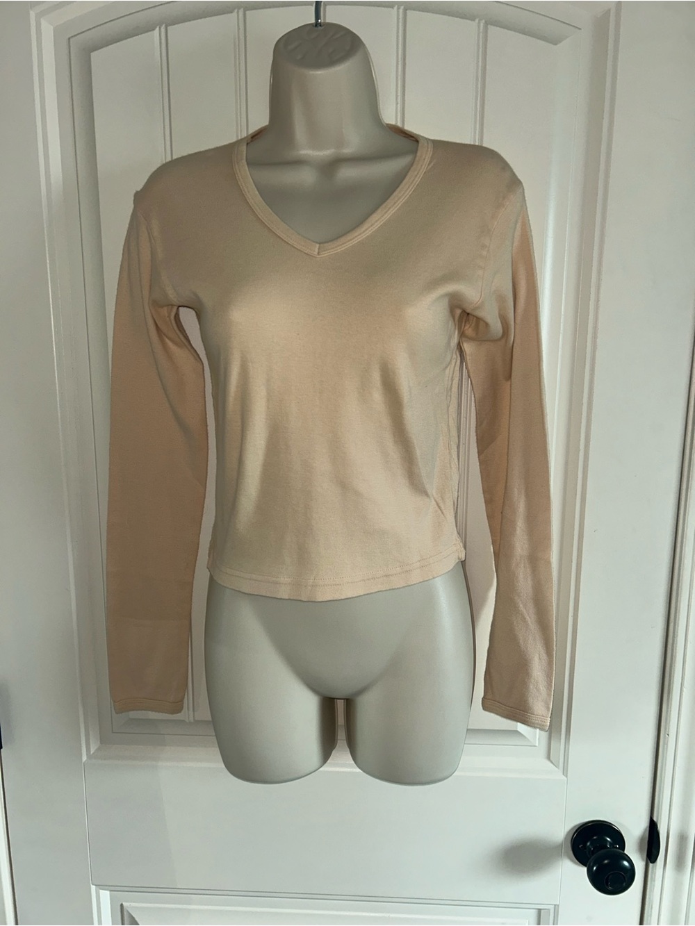 NWT Hard Tail Beige V-Neck Long Sleeve Top Sz OS